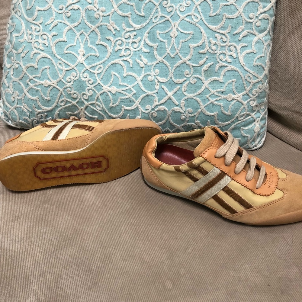 Coach sneakers size 7